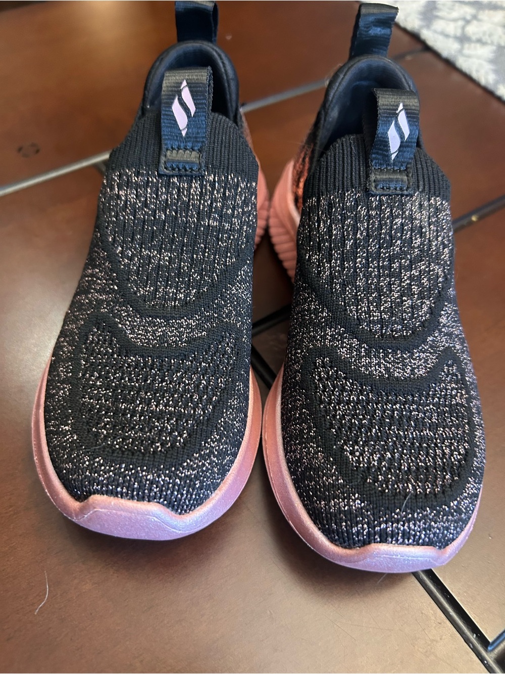 Girls size 11 skechers